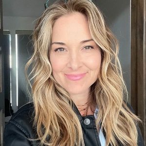 Meet your Posher, Kenda